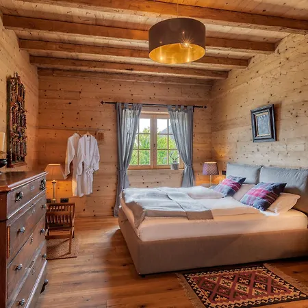 Cassia Chalet